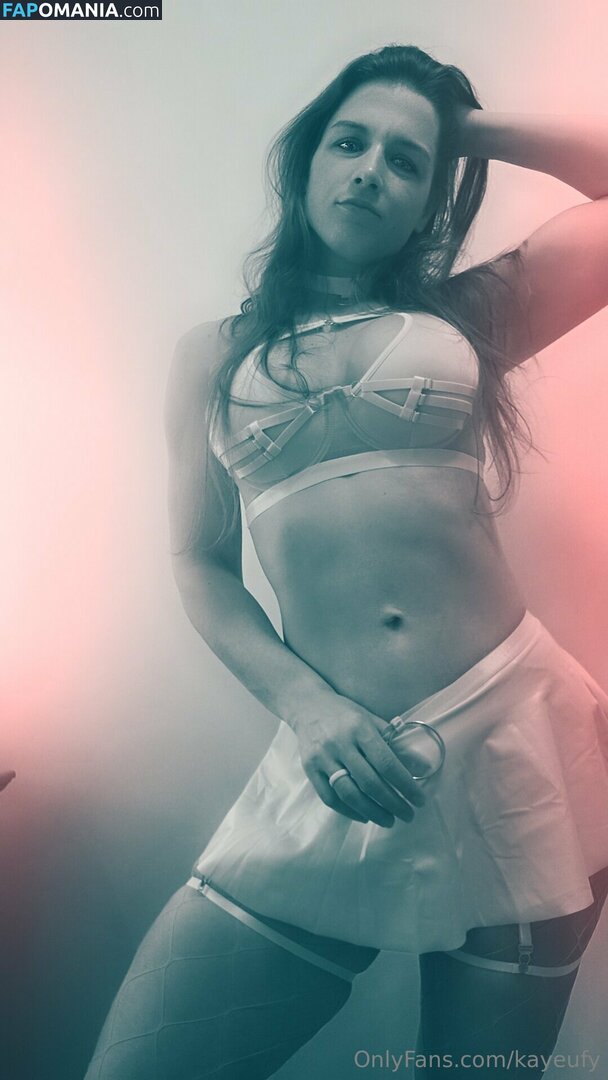  / Kay Eufy / Kayeufy / Simply_kay / simply_kayeufy Nu OnlyFans  Photo fuitée #32