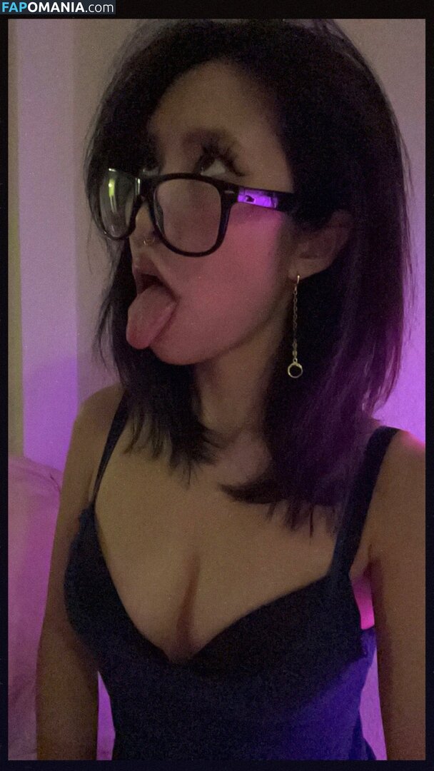  / Asian Baby Girl / kayla.vy Nu OnlyFans  Photo fuitée #14
