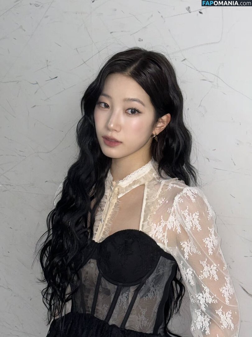 Kazuha Nakamura 中村 一葉 / LESSERAFIM / zuhazana Nu OnlyFans  Photo fuitée #32