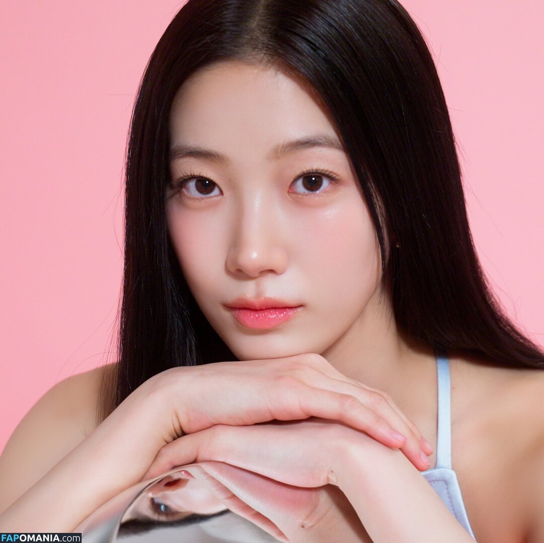 Kazuha Nakamura 中村 一葉 / LESSERAFIM / zuhazana Nu OnlyFans  Photo fuitée #38