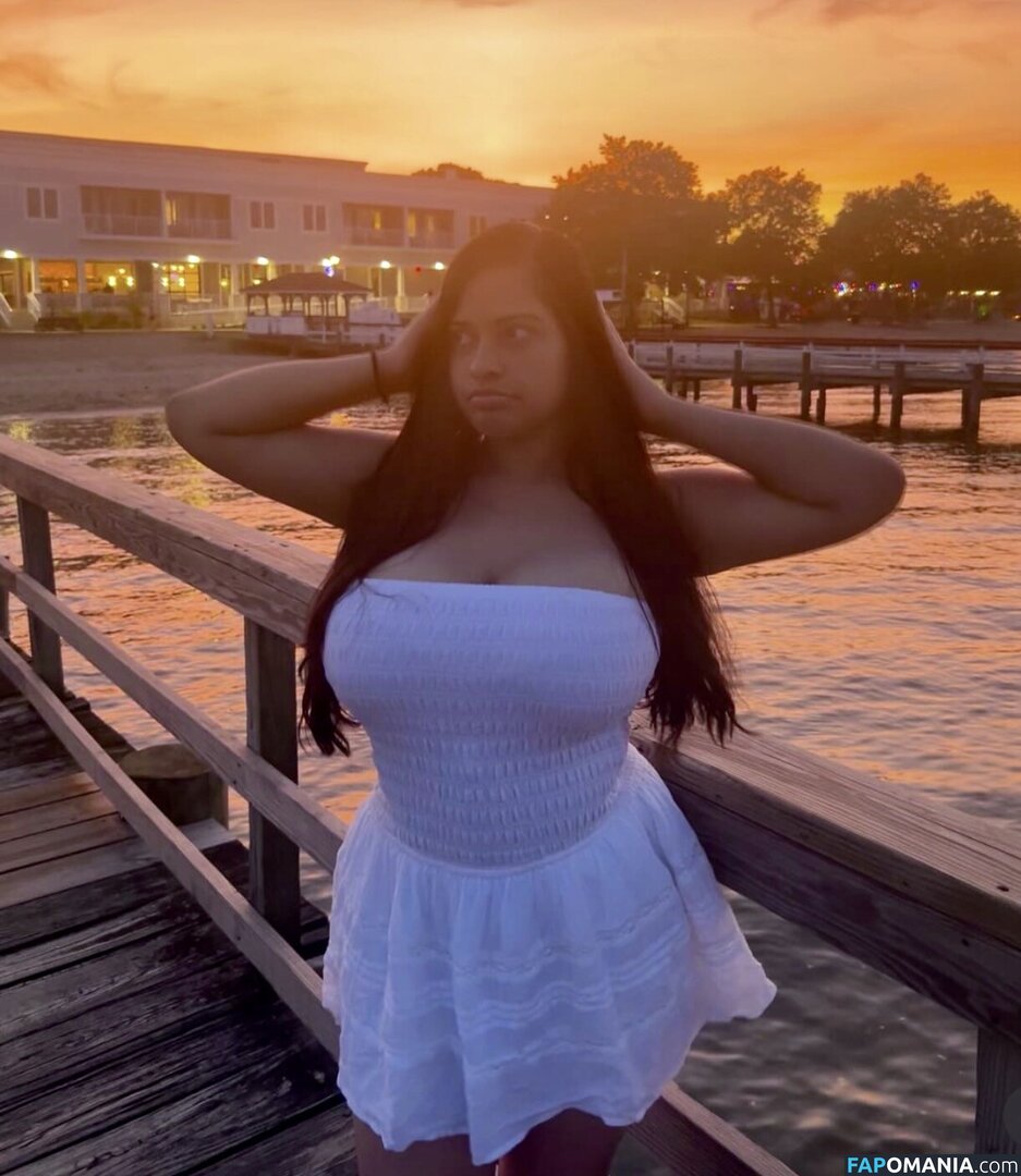 Kerenmorales677 / keren_.moralesss Nu OnlyFans  Photo fuitée #2