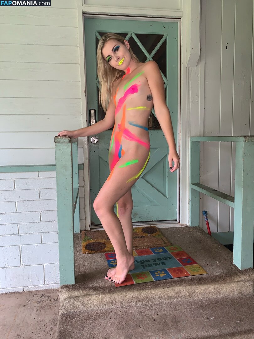 Kerry Carmody / kerryreneecarmody / krcphotos Nu OnlyFans  Photo fuitée #112