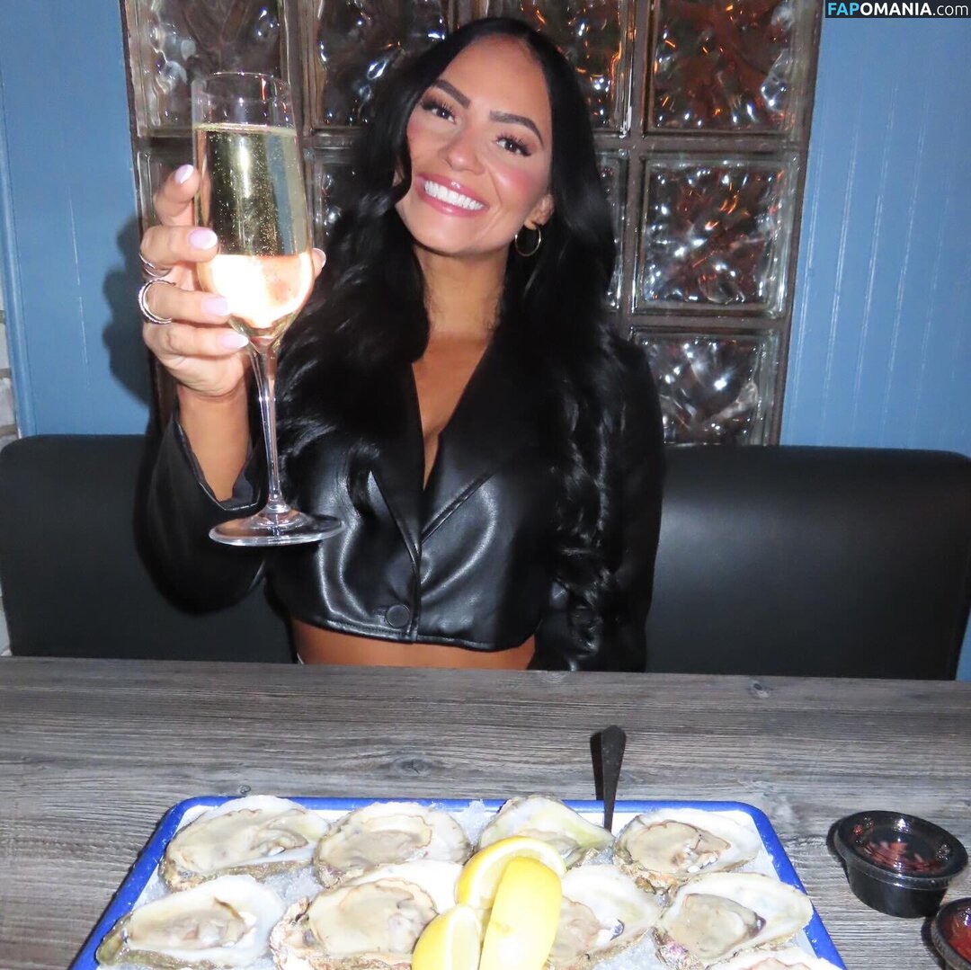 Kiana James / kianajames_wwe Nu OnlyFans  Photo fuitée #13
