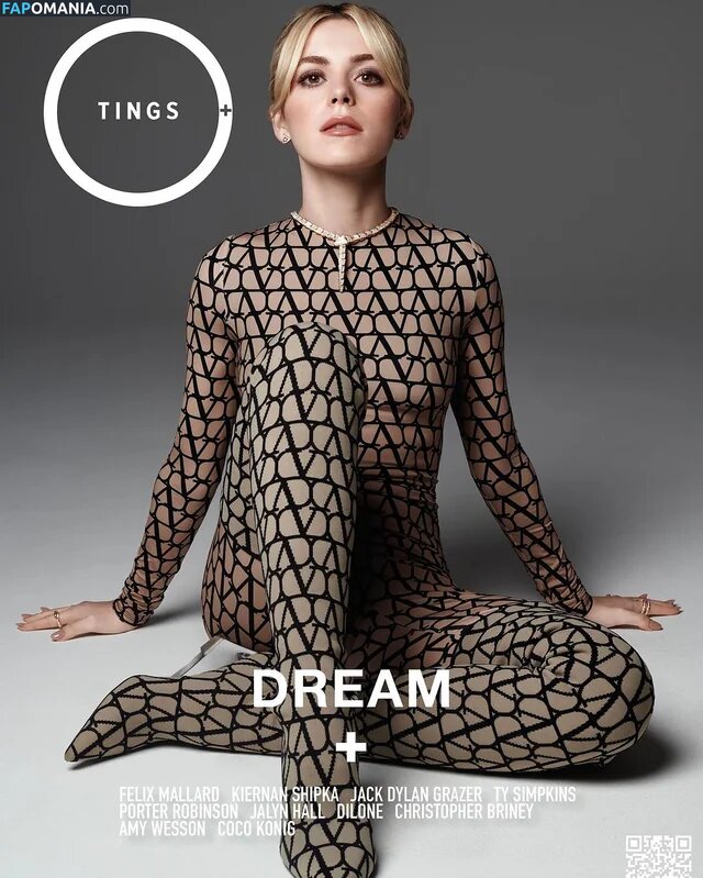 AdventuresSabrina / Kiernan Shipka / kiernanshipka Nu OnlyFans  Photo fuitée #244