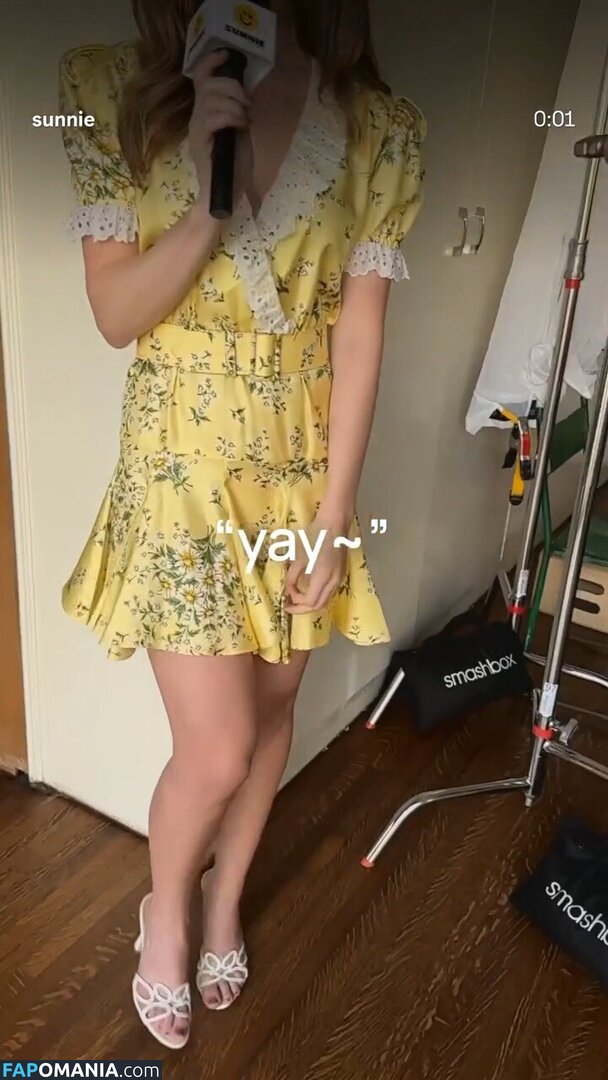 AdventuresSabrina / Kiernan Shipka / kiernanshipka Nu OnlyFans  Photo fuitée #1572