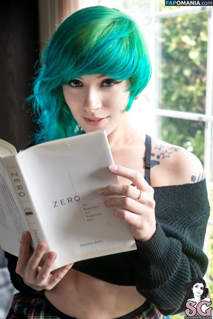 Kiku Kitten / Kiku Lala / kiku.lala / kikulala Nu OnlyFans  Photo fuitée #1