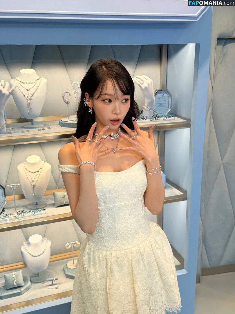 Kim Chaewon / _chaechae_1 / 김채원 Le Sserafim Nu OnlyFans  Photo fuitée #52