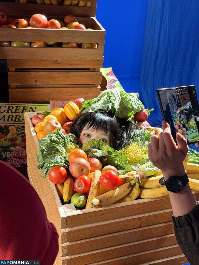 Kim Chaewon / _chaechae_1 / 김채원 Le Sserafim Nu OnlyFans  Photo fuitée #60