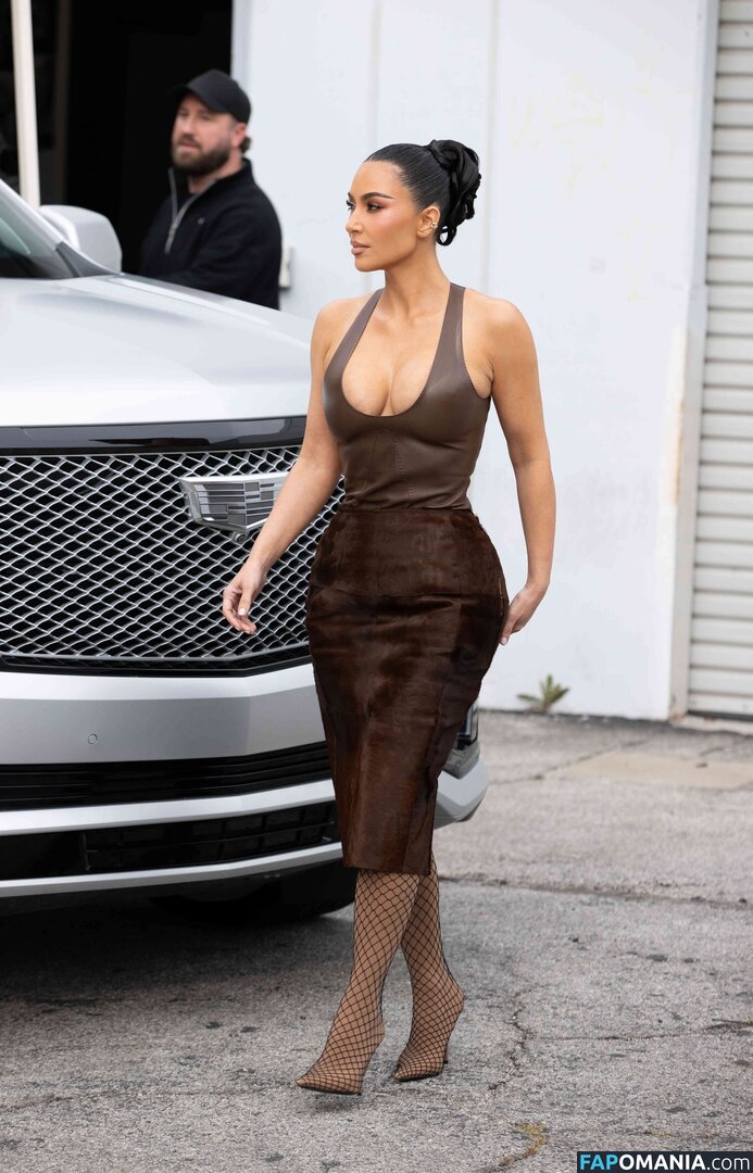 Kim Kardashian / kimkadarshian / kimkardashian Nu OnlyFans  Photo fuitée #147