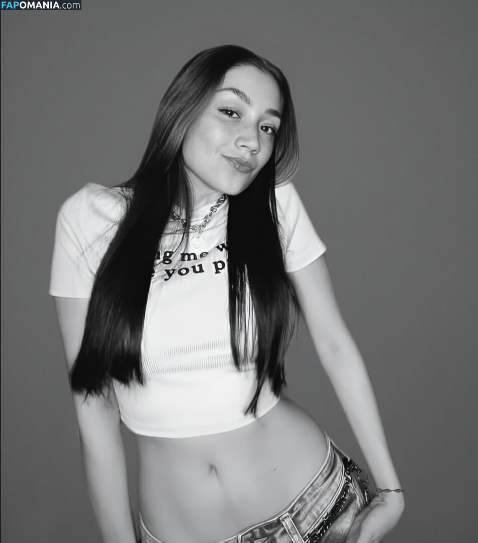 ayowhoischapis / kimbermelendrez Nu OnlyFans  Photo fuitée #8