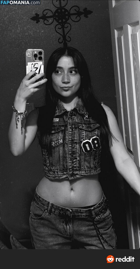 ayowhoischapis / kimbermelendrez Nu OnlyFans  Photo fuitée #21