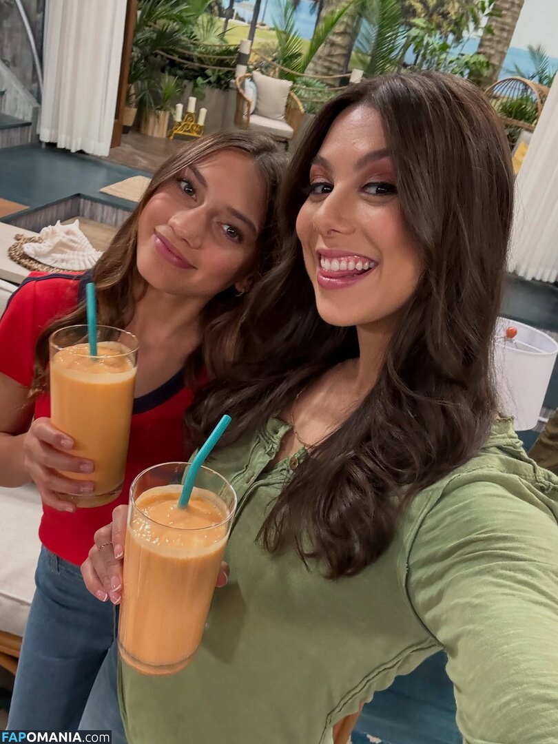 Kira Kosarin / kirakosarin Nu OnlyFans  Photo fuitée #737