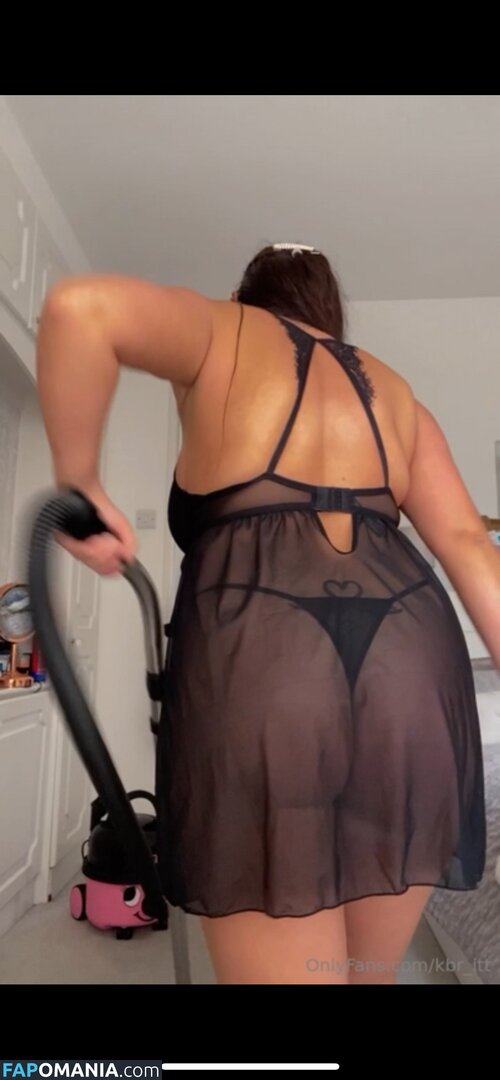 Kirsty Brittain / kbr_itt / kirstayyyxx Nu OnlyFans  Photo fuitée #51