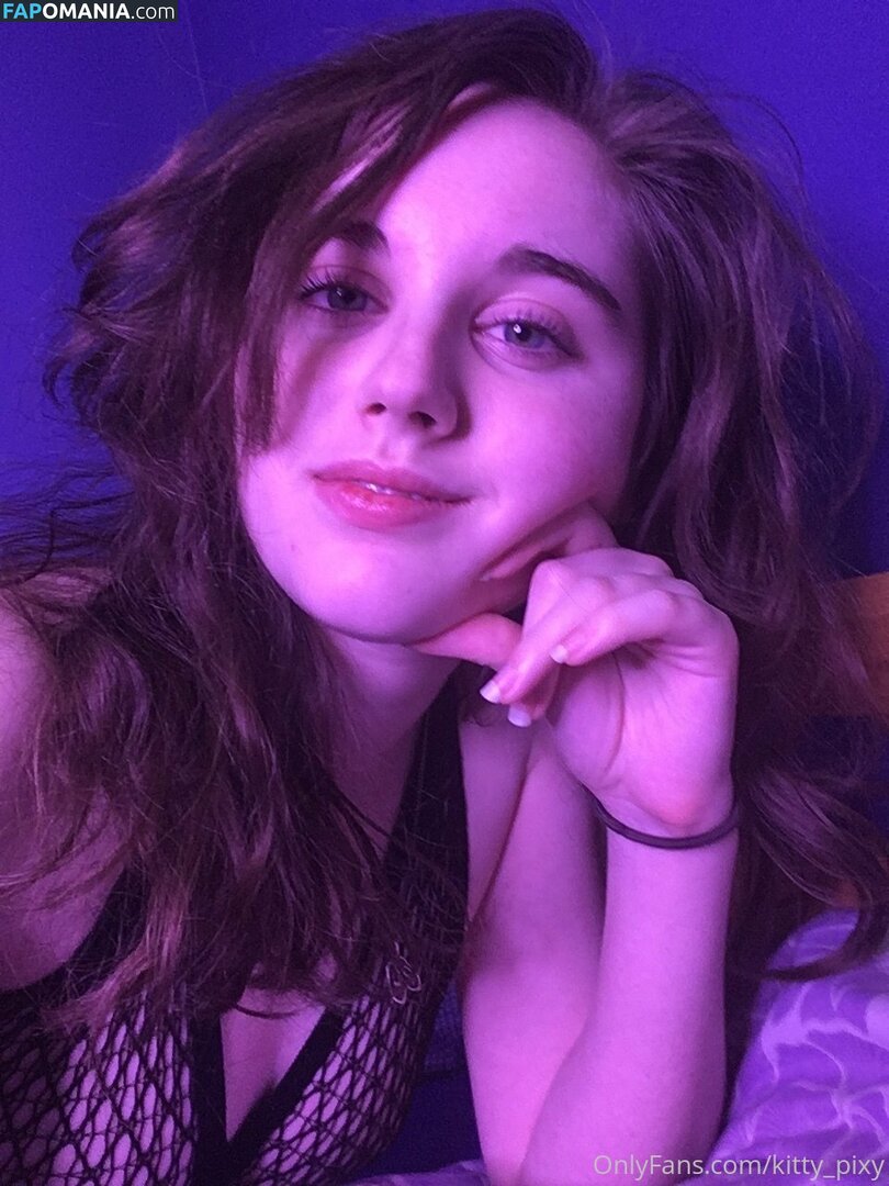 kitty_pixy / kittypixy Nu OnlyFans  Photo fuitée #7