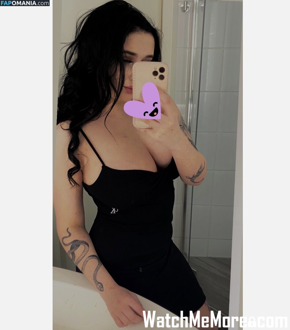 czarnula699 / klaudi_69_69 Nu OnlyFans  Photo fuitée #2