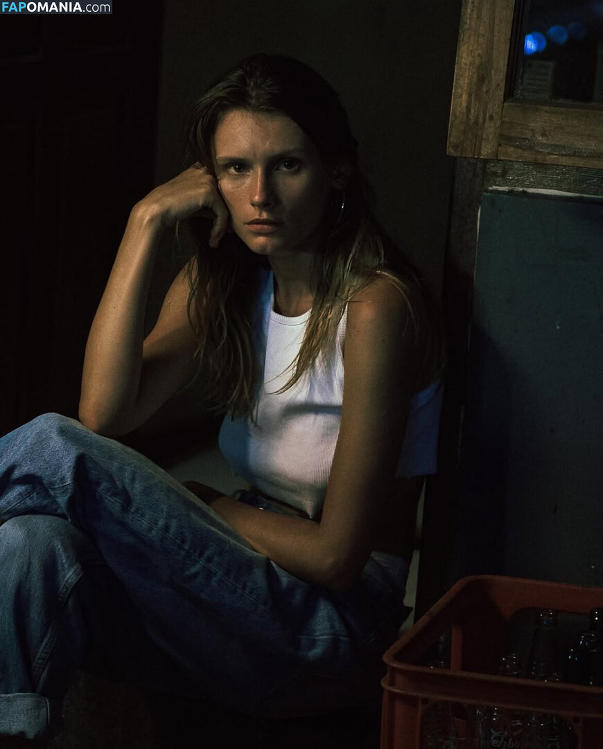 https: / koshernaya Nu OnlyFans  Photo fuitée #3