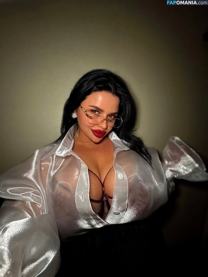 https: / kristina_doru Nu OnlyFans  Photo fuitée #6