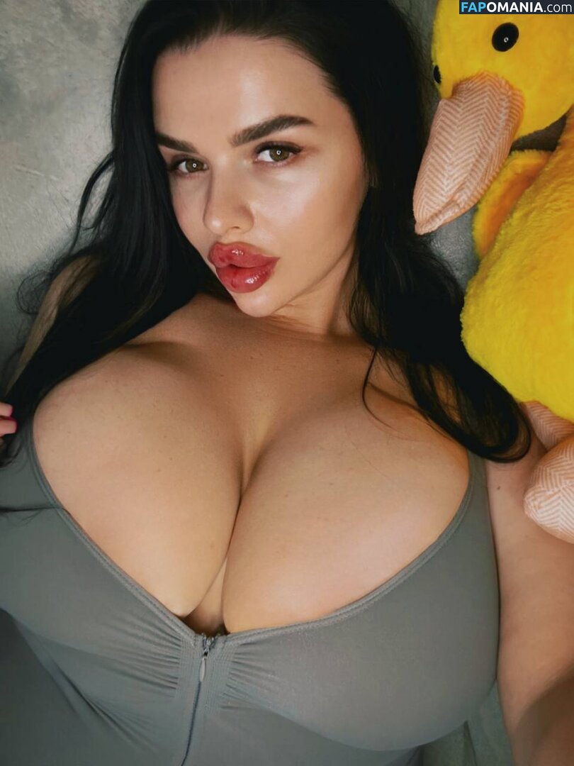 https: / kristina_doru Nu OnlyFans  Photo fuitée #11