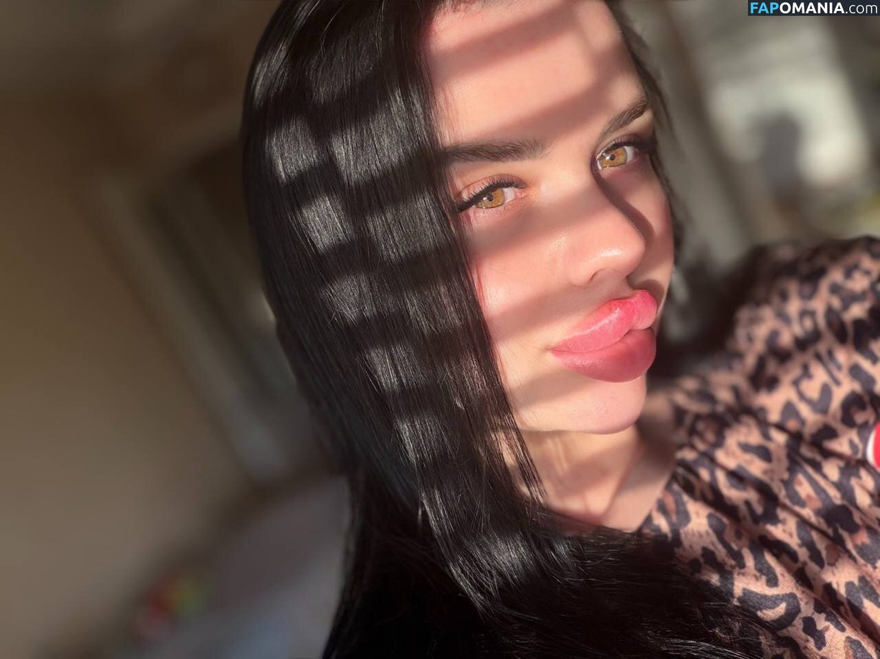 https: / kristina_doru Nu OnlyFans  Photo fuitée #17