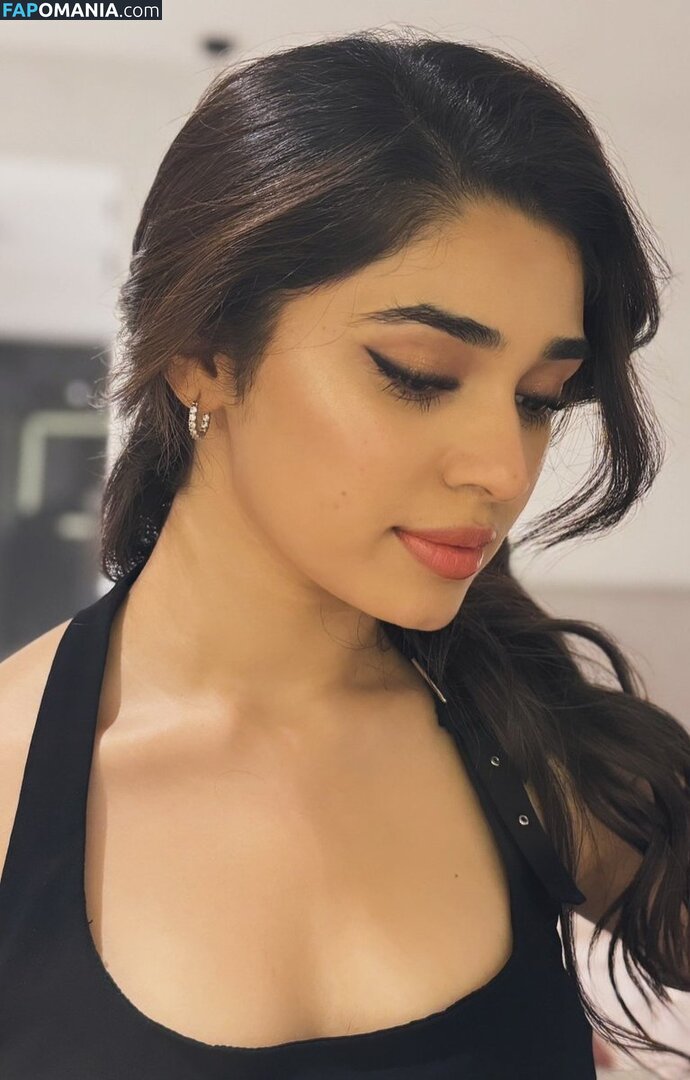 Krithi Shetty Nu OnlyFans  Photo fuitée #5