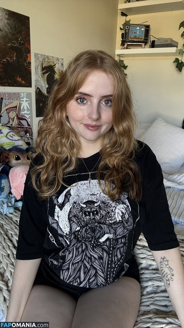 Krystal / Krysttl / Krysttlxd Nu OnlyFans  Photo fuitée #20