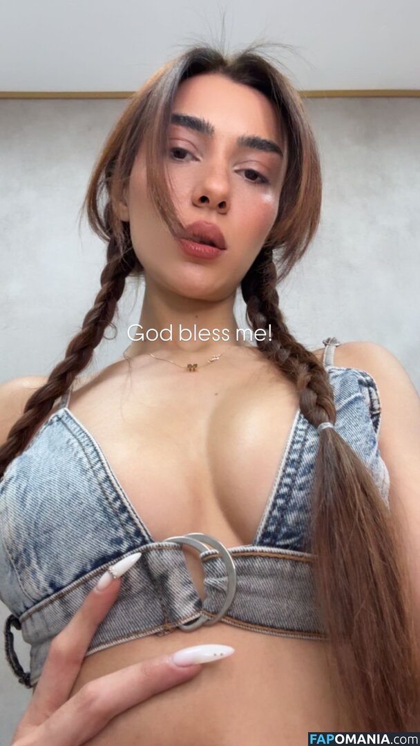 Kübra Miranda Çamlıbel / mirandaorlayn Nu OnlyFans  Photo fuitée #1