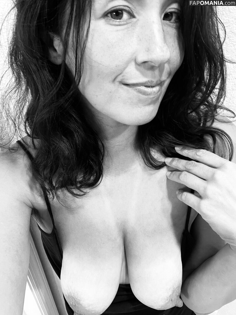Kumi Omori / kumiomori / mommybodiesallday Nu OnlyFans  Photo fuitée #413