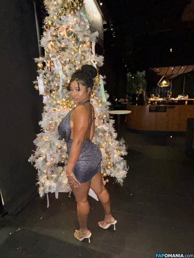 Kyylareneee / kurlykyy / kurrlyyy / kyylarenee Nu OnlyFans  Photo fuitée #16