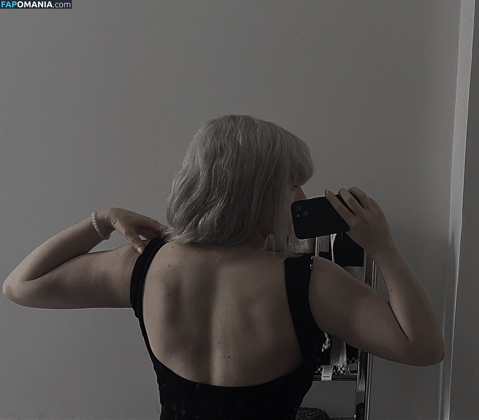 kvwviiju Nu OnlyFans  Photo fuitée #5