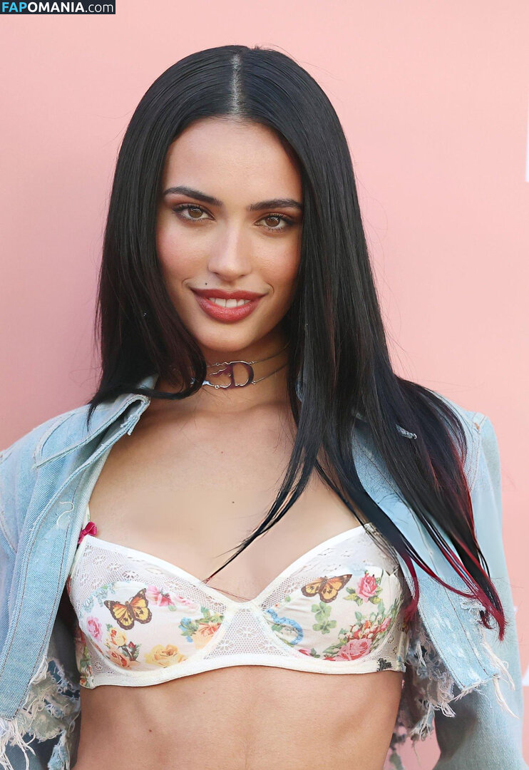 Kylie Cantrall / kyliecantrall Nu OnlyFans  Photo fuitée #9