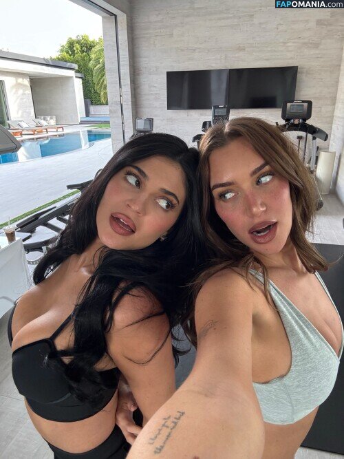Kylie Jenner / kyliejenner / kyliejenner.2 Nu OnlyFans  Photo fuitée #34