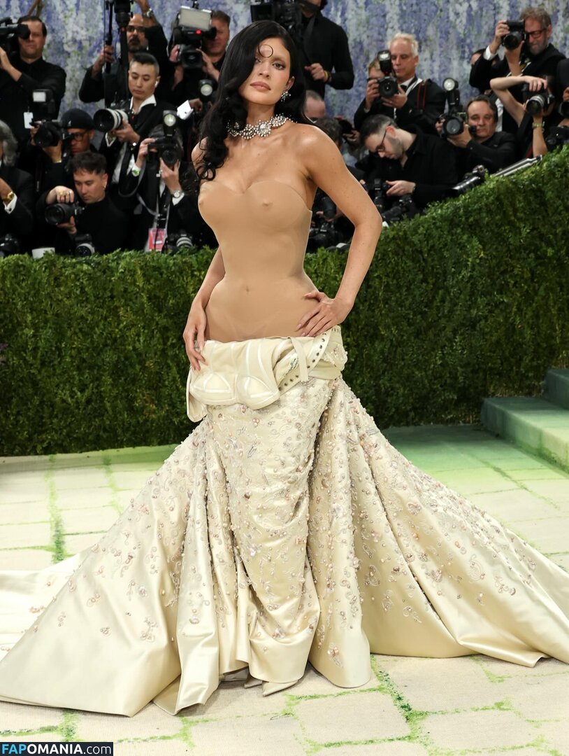 Kylie Jenner / https: / kyliejenner / kyliejenner.2 Nu OnlyFans  Photo fuitée #75