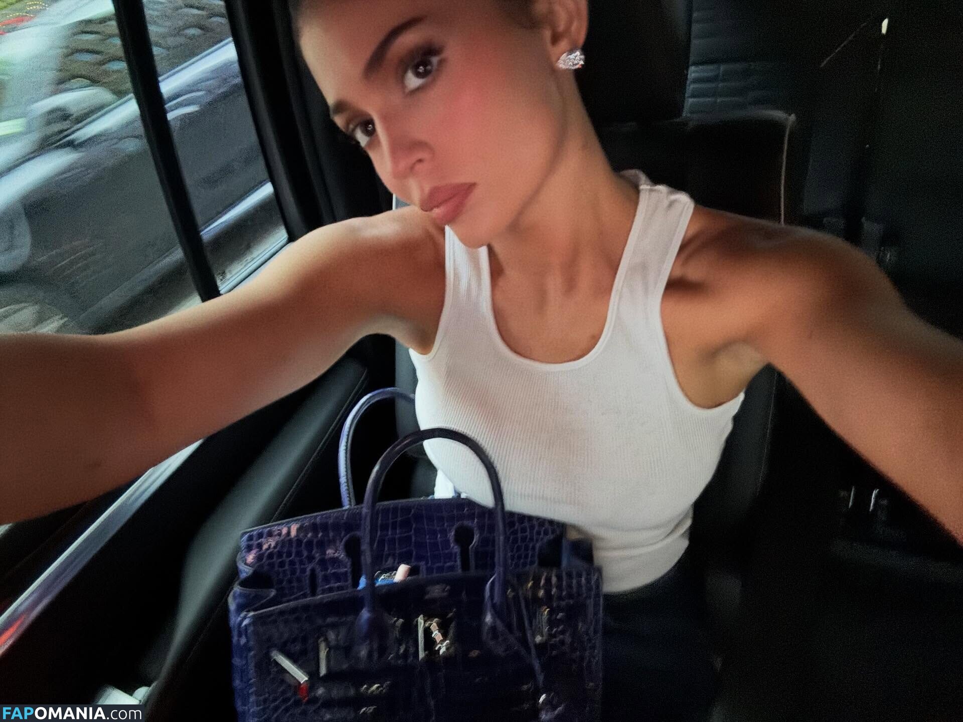 Kylie Jenner / https: / kyliejenner / kyliejenner.2 Nu OnlyFans  Photo fuitée #86