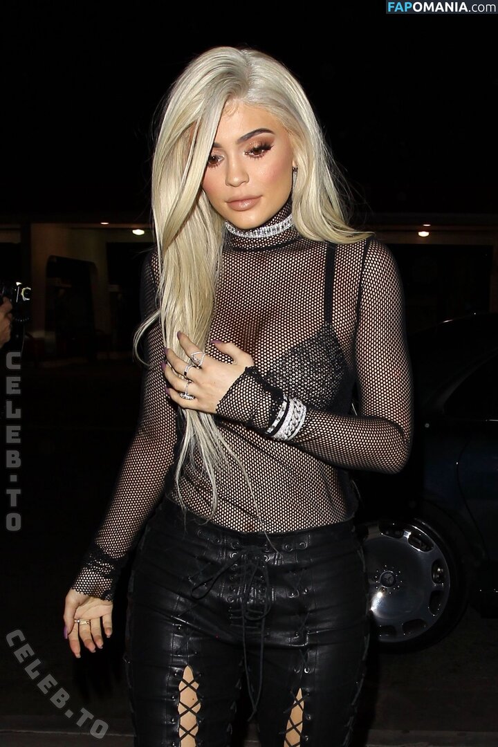 Kylie Jenner / https: / kyliejenner / kyliejenner.2 Nu OnlyFans  Photo fuitée #115