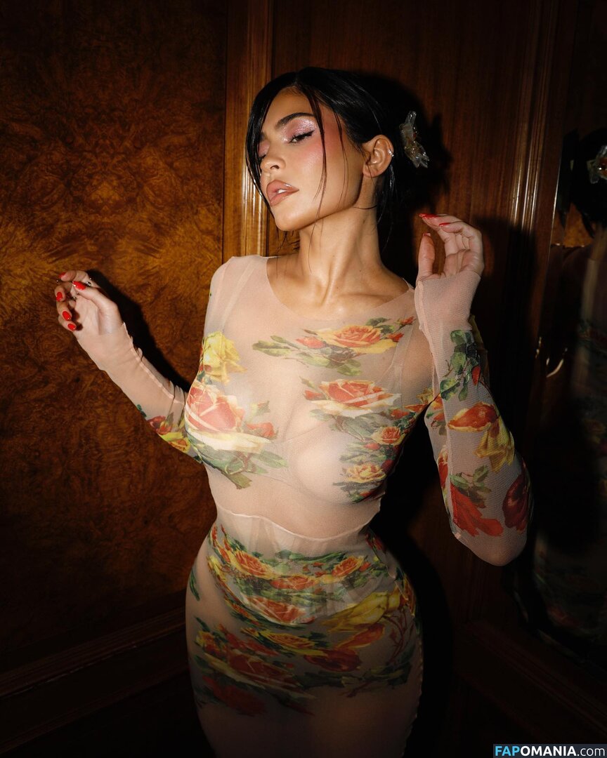 Kylie Jenner / https: / kyliejenner / kyliejenner.2 Nu OnlyFans  Photo fuitée #123