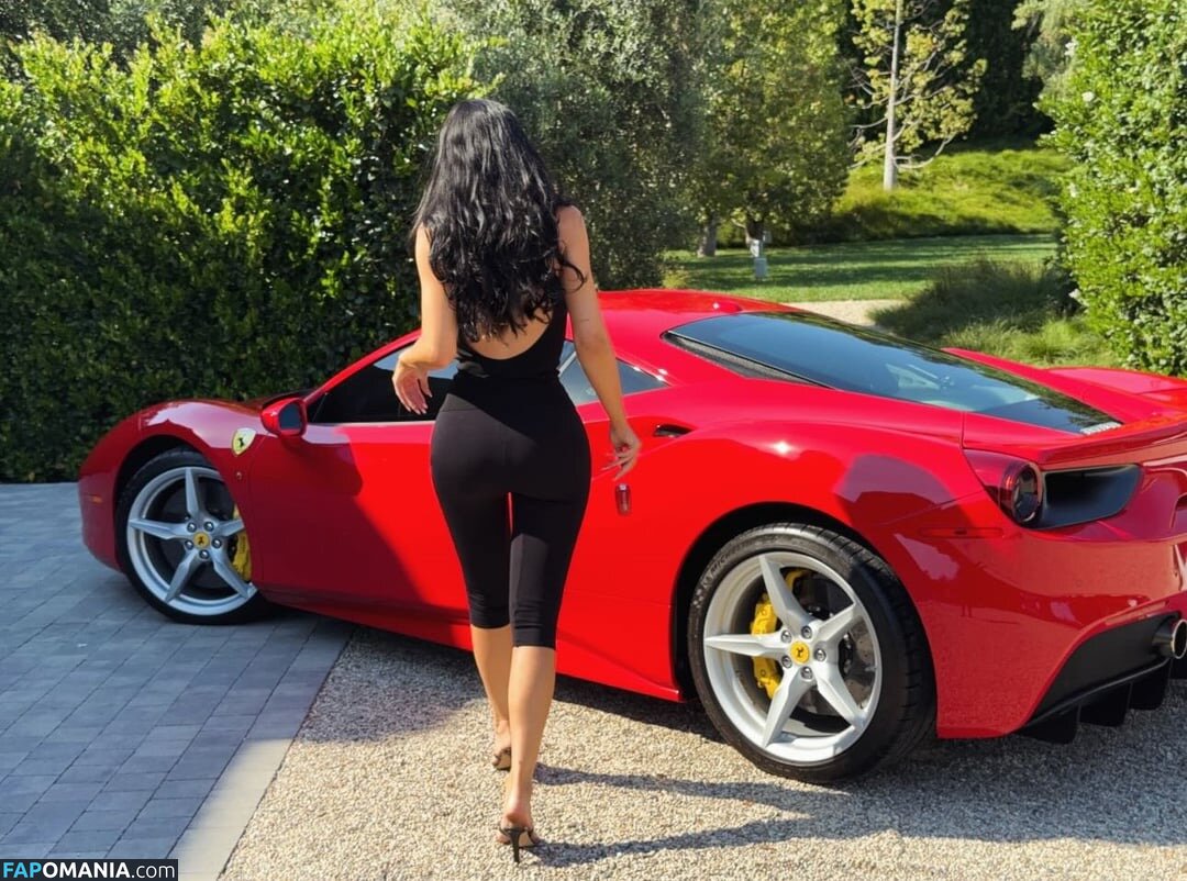 Kylie Jenner / https: / kyliejenner / kyliejenner.2 Nu OnlyFans  Photo fuitée #140