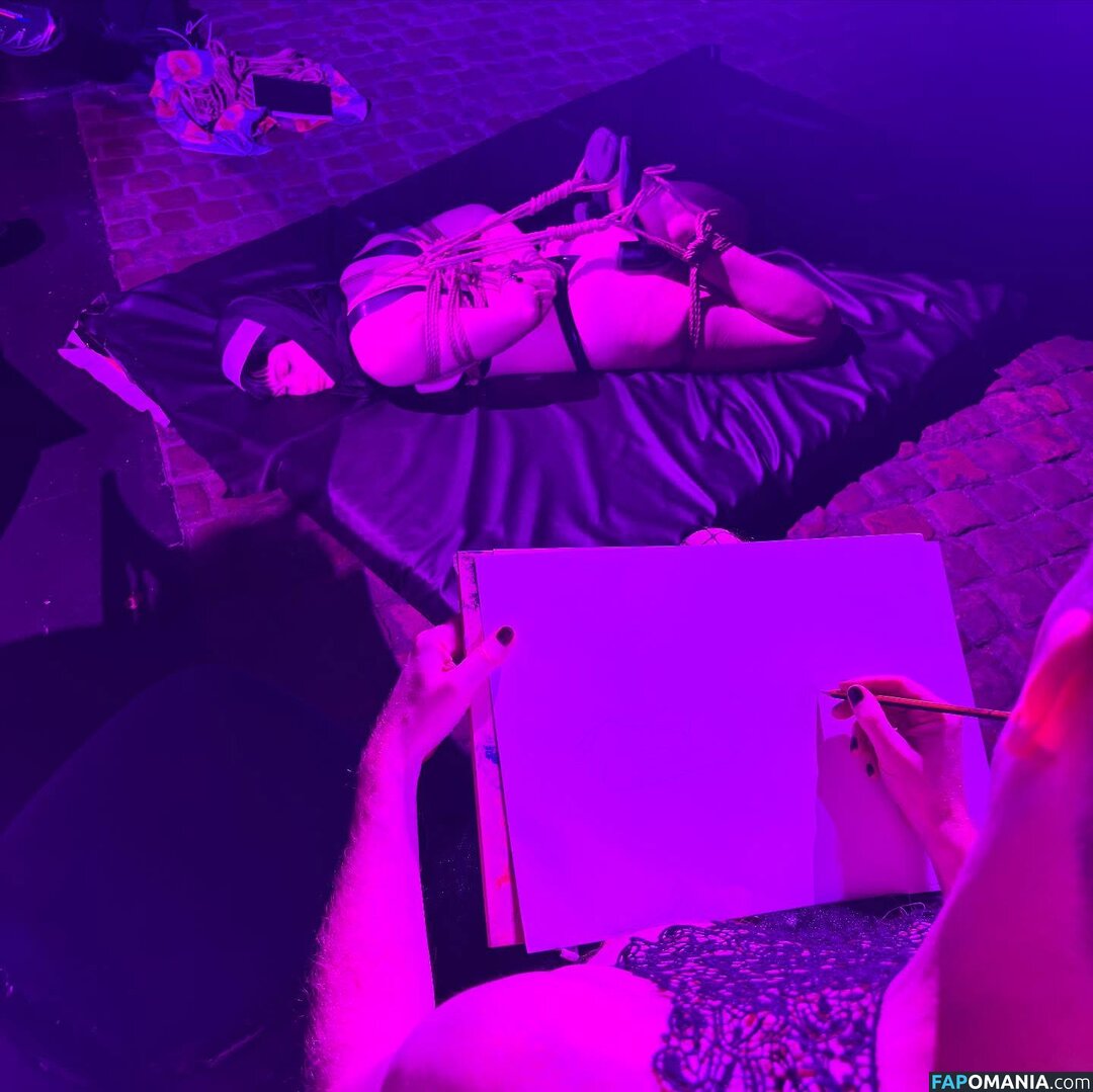 Kyranekko Nu OnlyFans  Photo fuitée #39