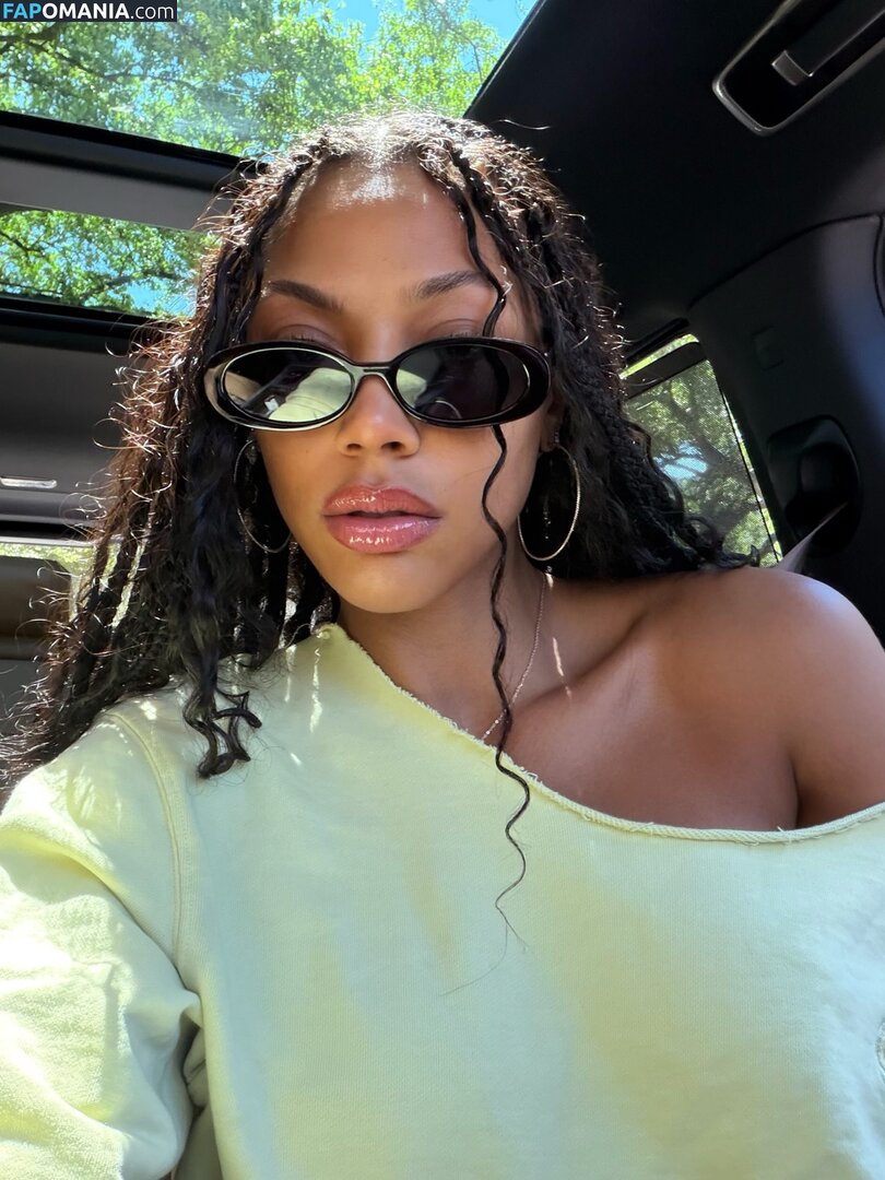 Kysre Rae Gondrezick / kysrerae Nu OnlyFans  Photo fuitée #11
