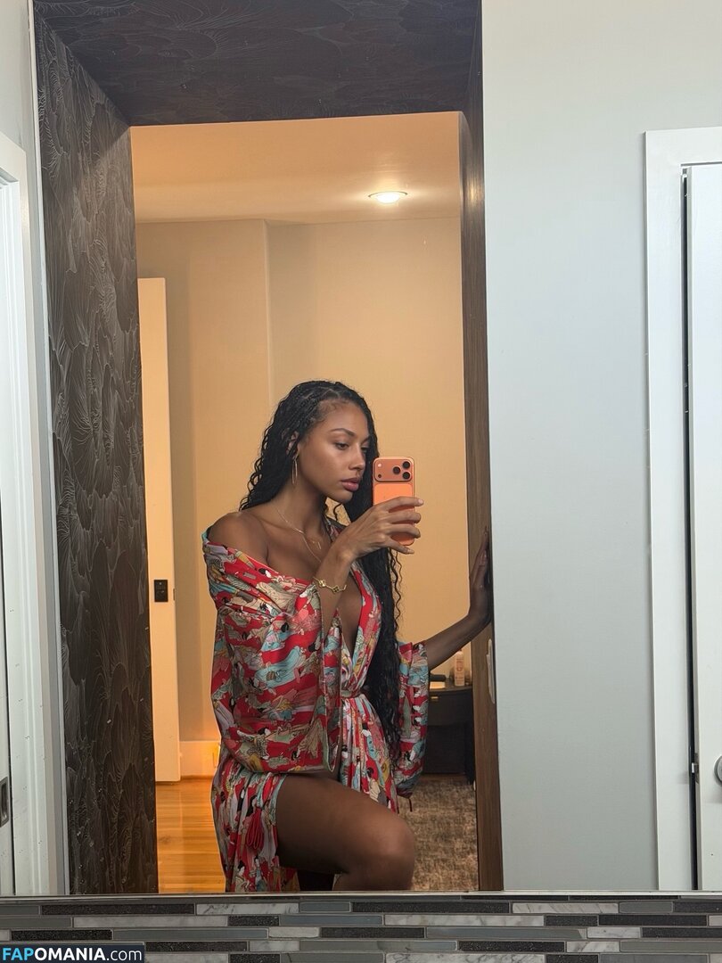 Kysre Rae Gondrezick / kysrerae Nu OnlyFans  Photo fuitée #14
