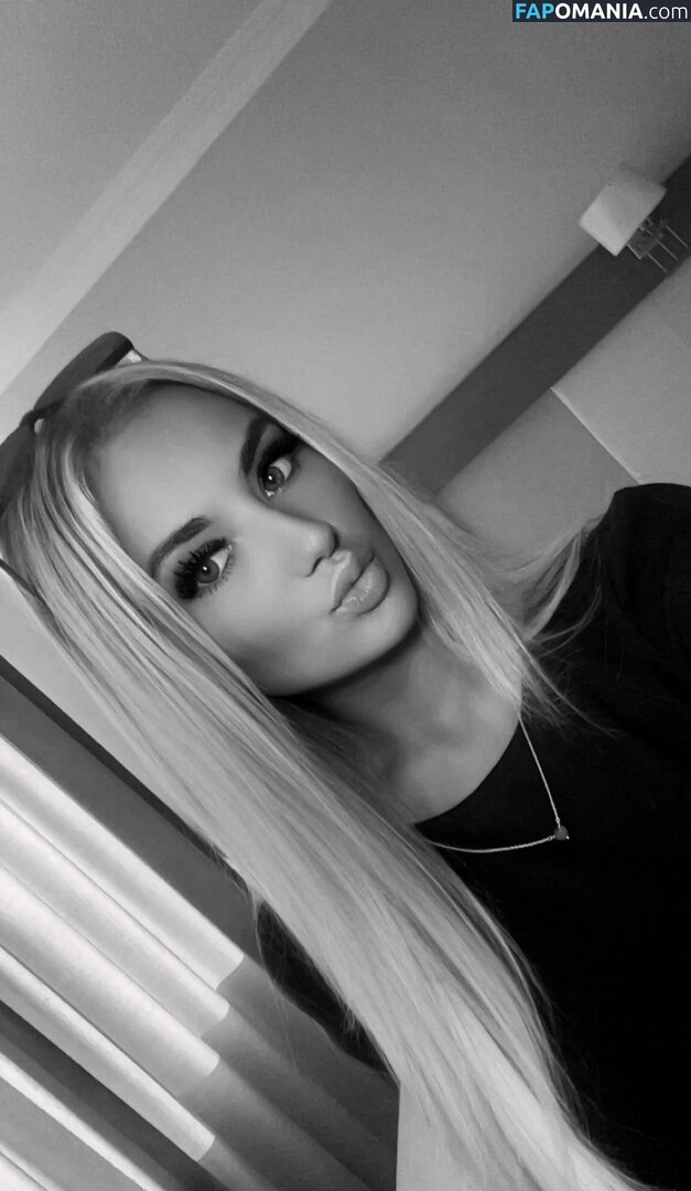 LaceyMilliexoxo / UK Nu OnlyFans  Photo fuitée #9