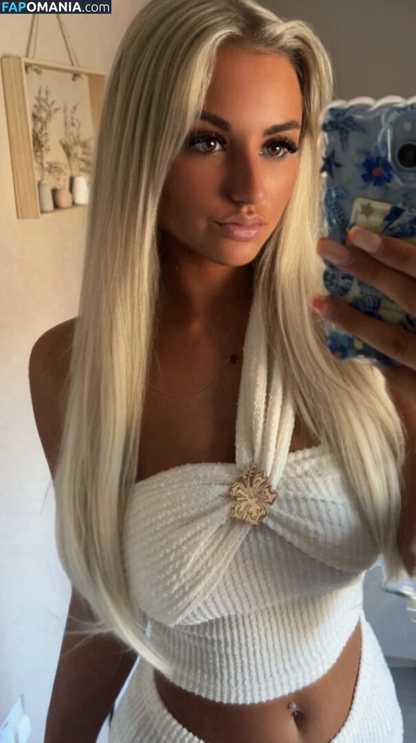 LaceyMilliexoxo / UK Nu OnlyFans  Photo fuitée #10