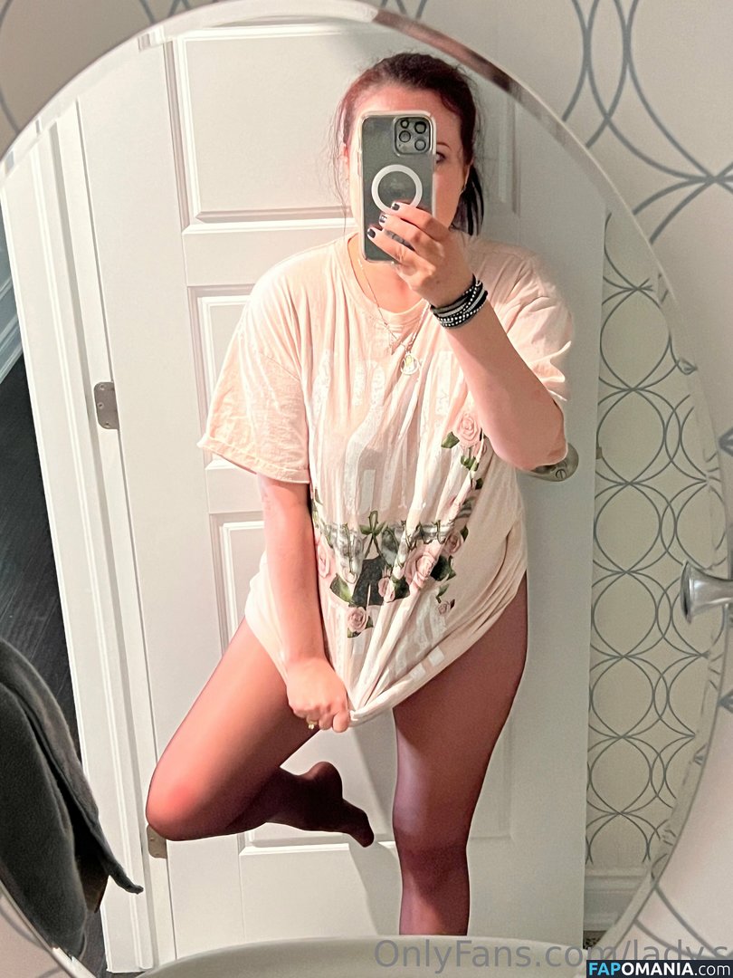 lady.s / lady__s_____ Nu OnlyFans  Photo fuitée #13