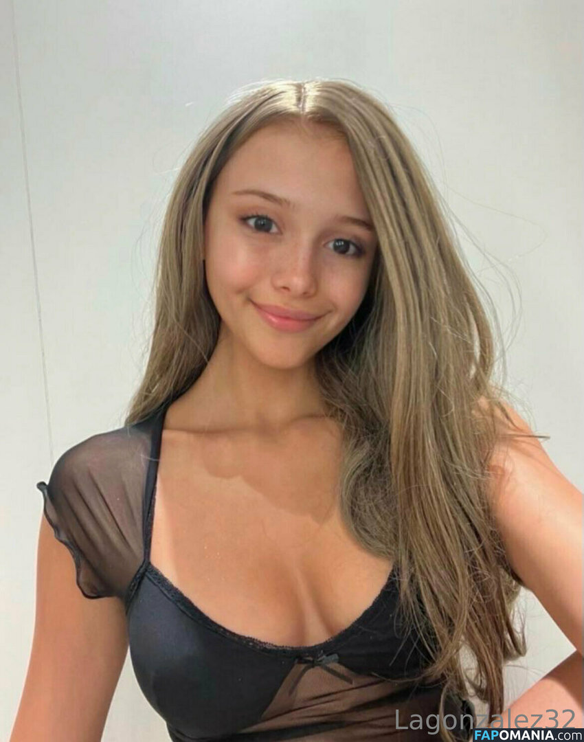 lagonzalez32 / tumediceyyotedig0 Nu OnlyFans  Photo fuitée #123