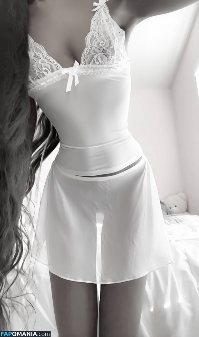 https: / lambpwincess / littlamb Nu OnlyFans  Photo fuitée #15