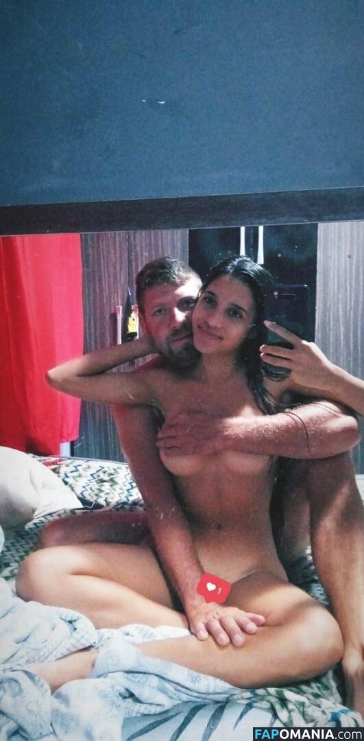Lari Cogumelos / eaikiwi Nu OnlyFans  Photo fuitée #13