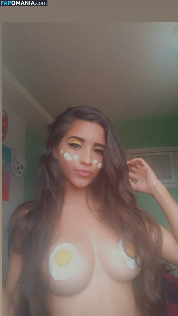 Lari Cogumelos / eaikiwi Nu OnlyFans  Photo fuitée #19