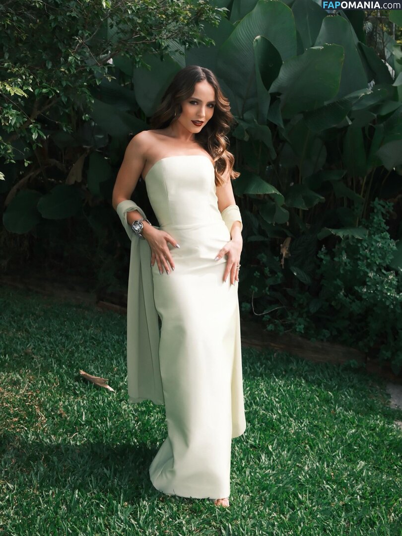 Larissa Manoela / https: / larimanoela / larissamanoela Nu OnlyFans  Photo fuitée #678