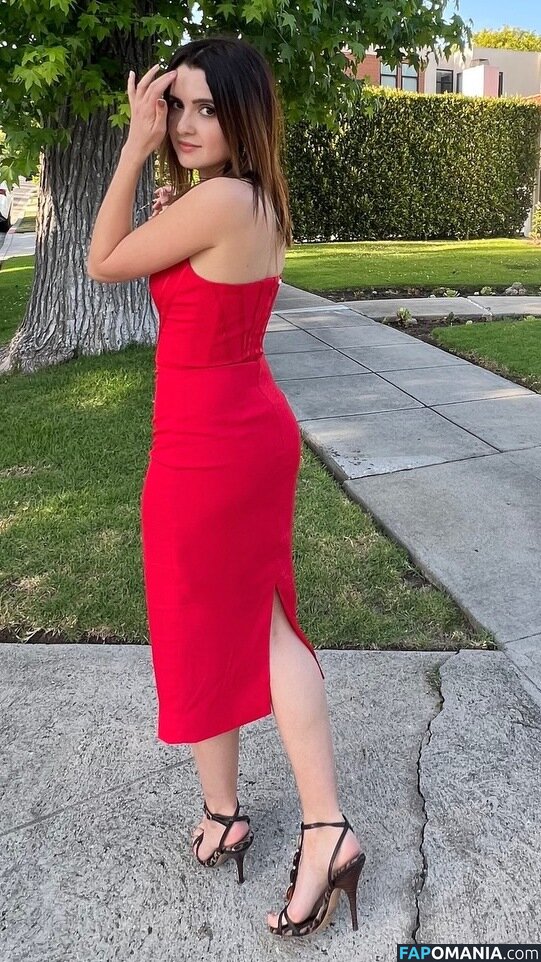 Laura Marano / lauramarano Nu OnlyFans  Photo fuitée #58