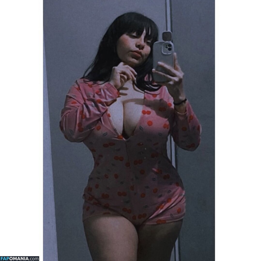 Lauralrg08 / lauraroman_01 Nu OnlyFans  Photo fuitée #1