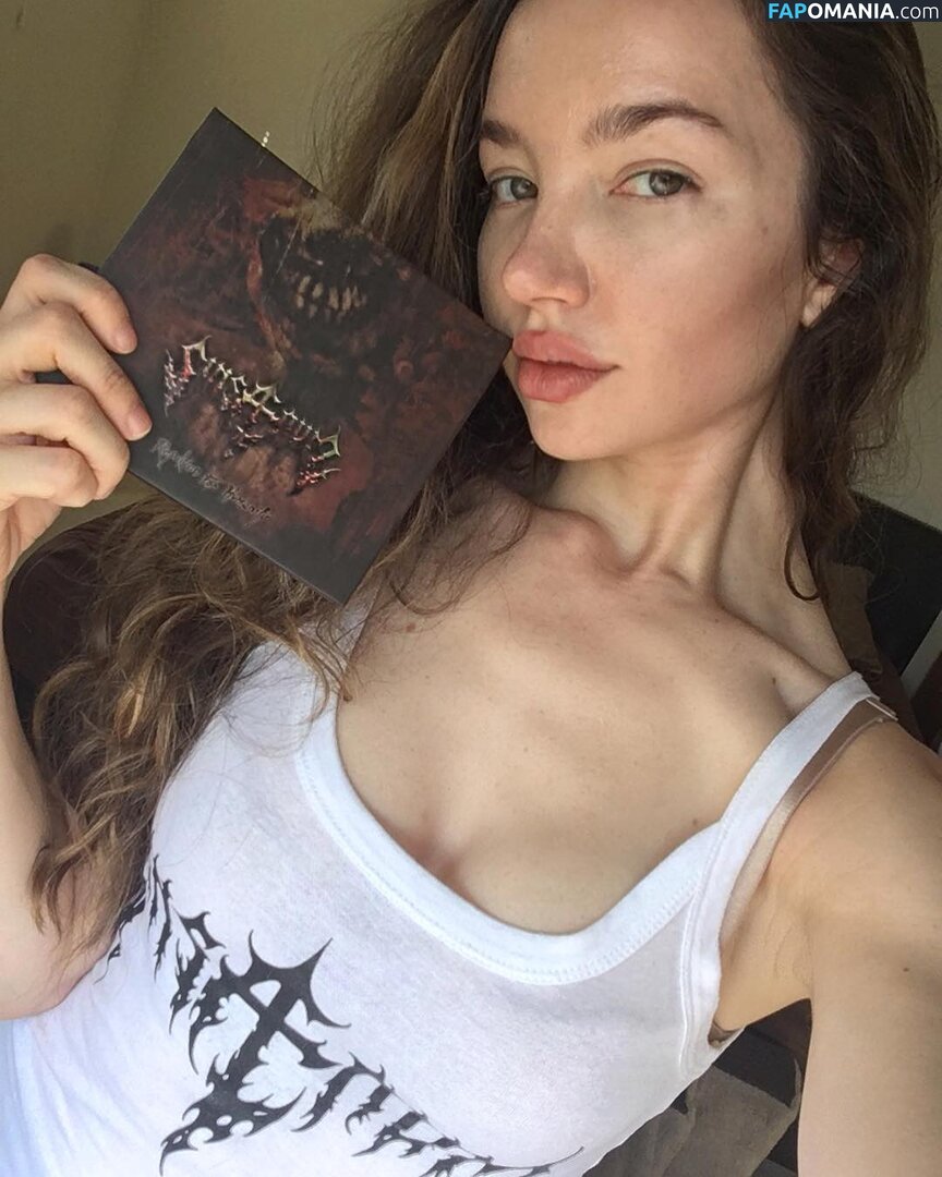 Lauren Hart / https: / ohlaurenhart Nu OnlyFans  Photo fuitée #6